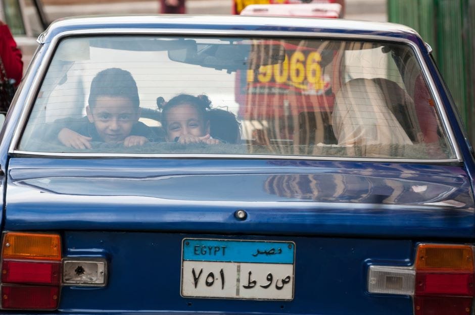 بازارهای سلبمالکیت: سمنها، توسعهٔ اقتصادی و دولت در قاهره