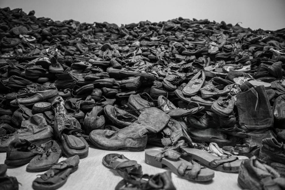 آموختن از قدرت اشیاء: کار، تمدن و رهایی‌بخشی در دیالکتیک روشنگری هورکهایمر و آدورنو